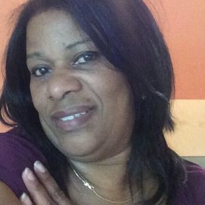 Meet your Posher, Caridad